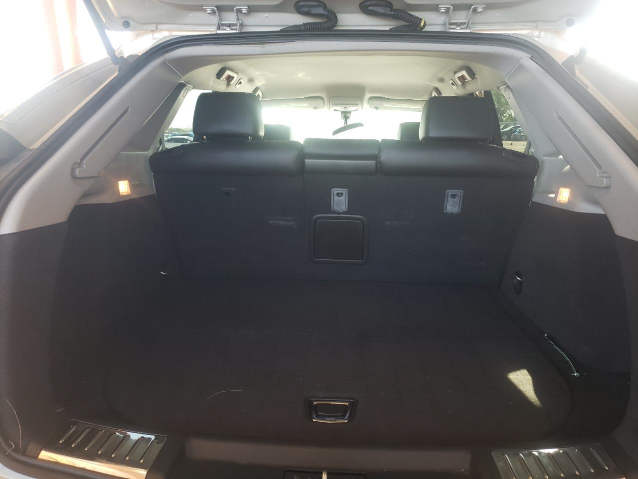 صورة رقم 9 من المزاد - 2014 CADILLAC SRX مع VIN 3GYFNAE31ES670817