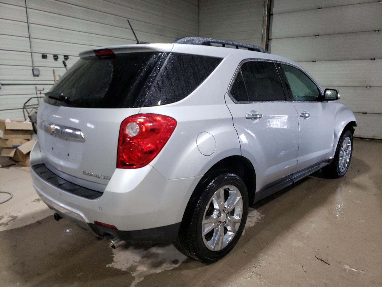 Photo 4 from auction – 2015 CHEVROLET EQUINOX LT with VIN 2GNFLHE35F6102467
