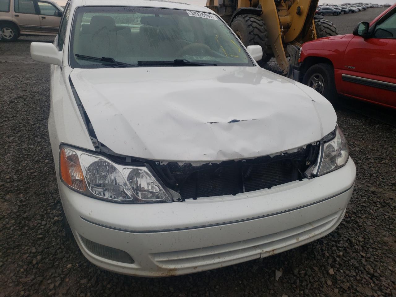 Photo 9 from auction – 2002 TOYOTA AVALON XL with VIN 4T1BF28B52U265397