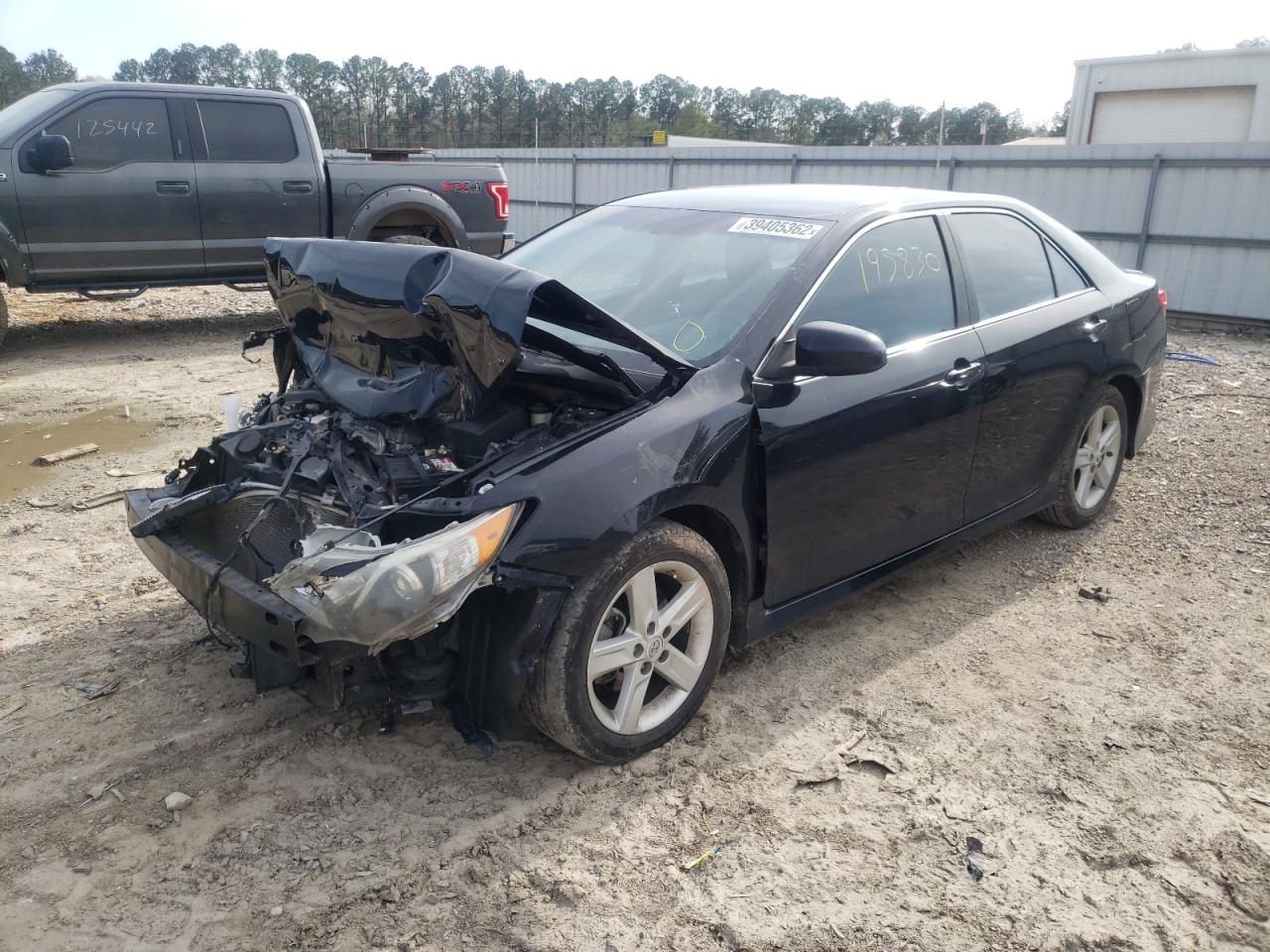 Photo 2 from auction – 2012 TOYOTA CAMRY BASE with VIN 4T1BF1FK6CU050870