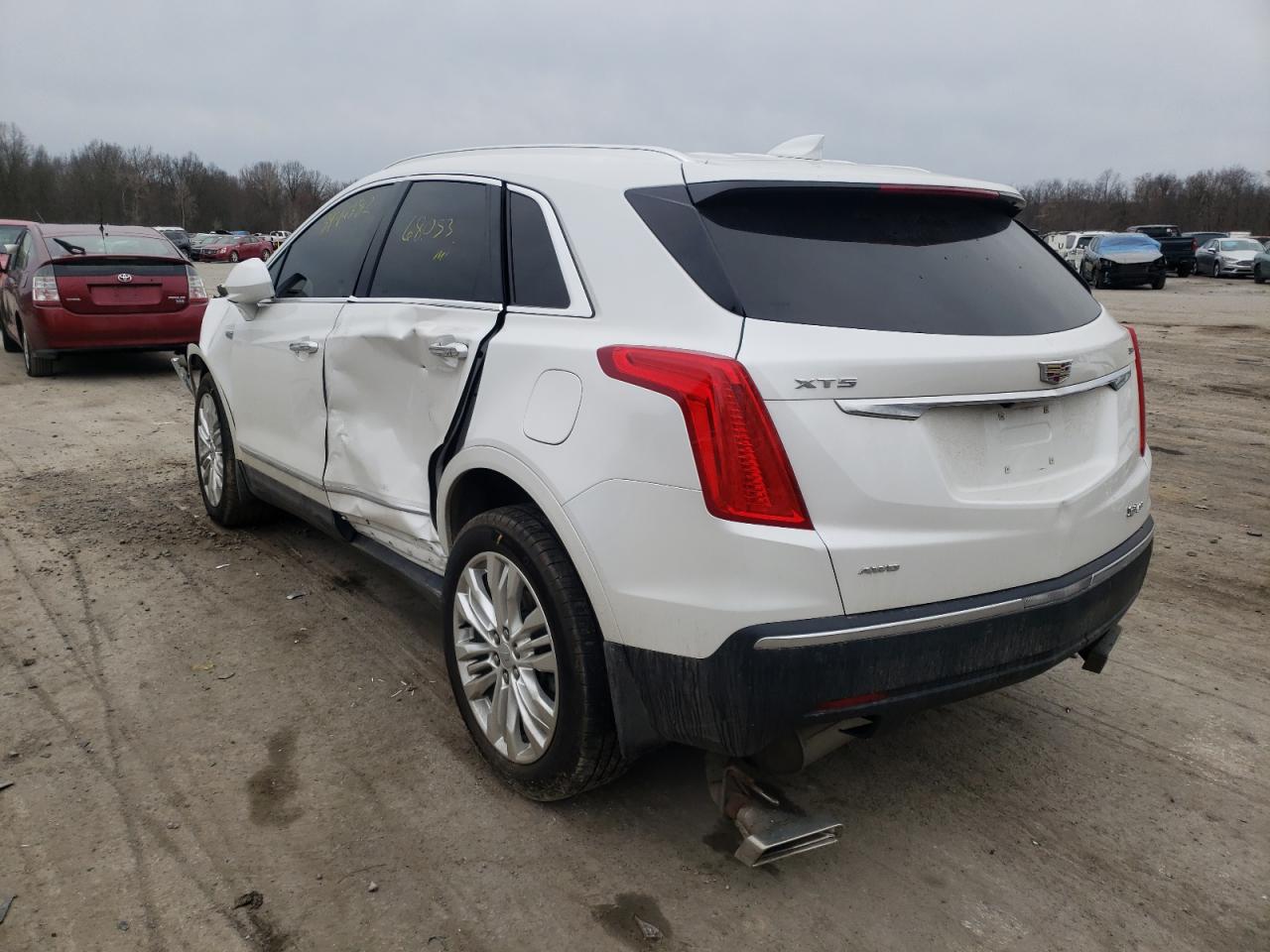 Photo 3 from auction – 2017 CADILLAC XT5 PREMIU with VIN 1GYKNERS8HZ198033