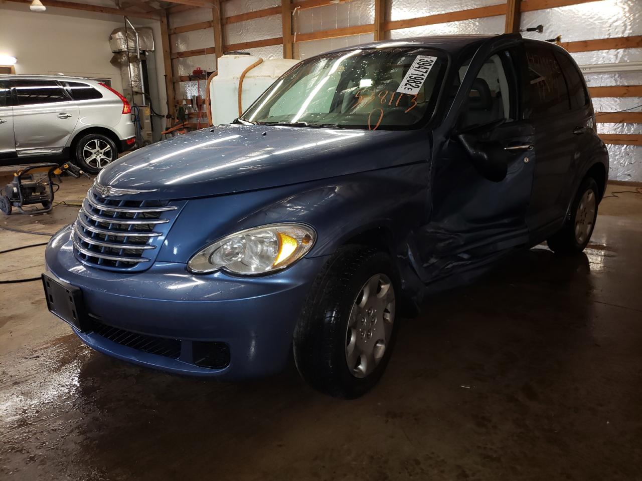 Photo 2 from auction – 2007 CHRYSLER PT CRUISER with VIN 3A4FY48B67T538113