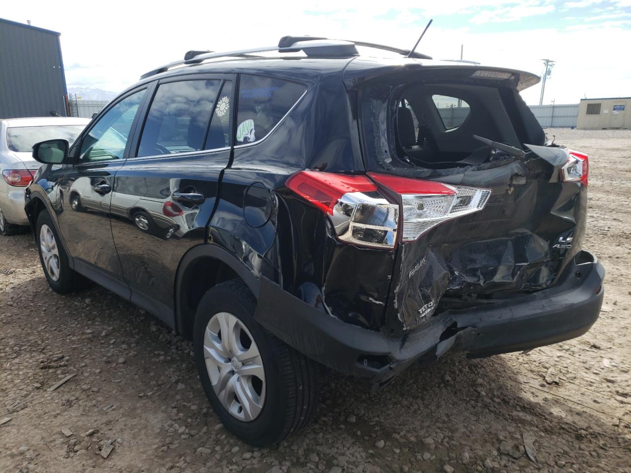 Photo 3 from auction – 2013 TOYOTA RAV4 LE with VIN 2T3BFREV3DW069783