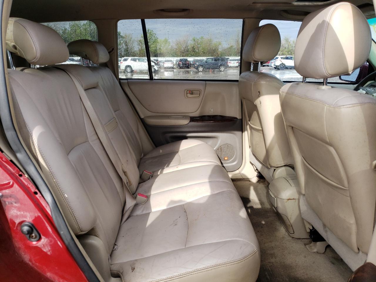 Photo 6 from auction – 2004 TOYOTA HIGHLANDER with VIN JTEGP21A640028755