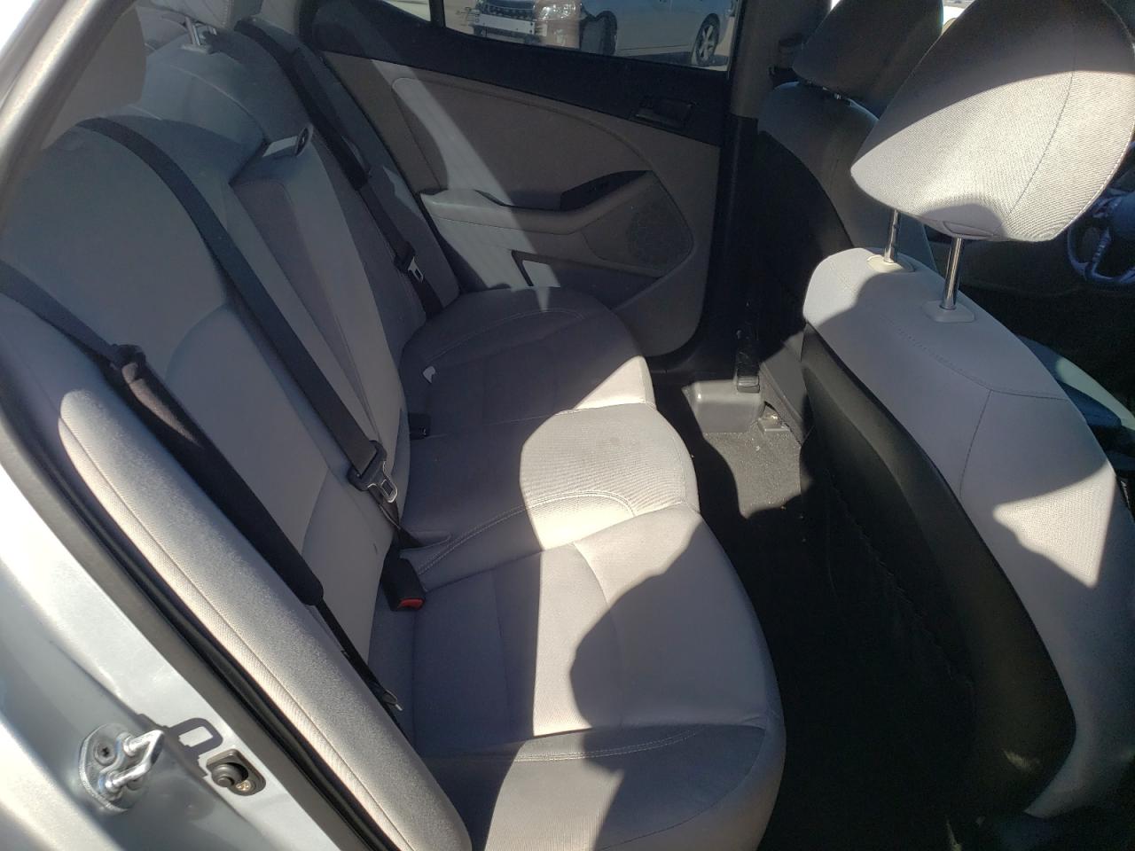 Photo 6 from auction – 2012 KIA OPTIMA LX with VIN KNAGM4A71C5282336