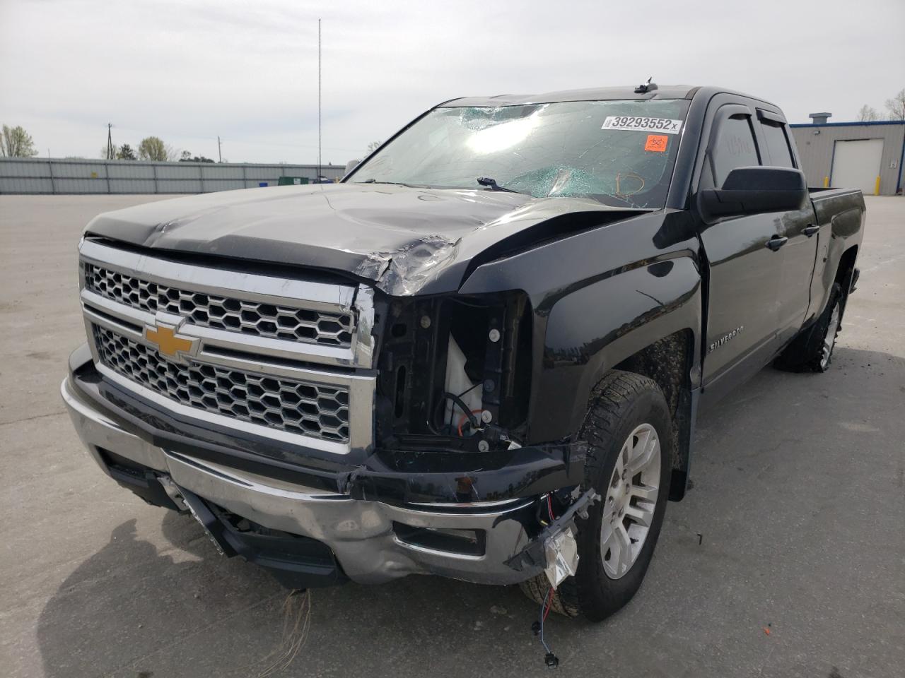 Photo 2 from auction – 2015 CHEVROLET SILVERADO with VIN 1GCRCREC6FZ311118