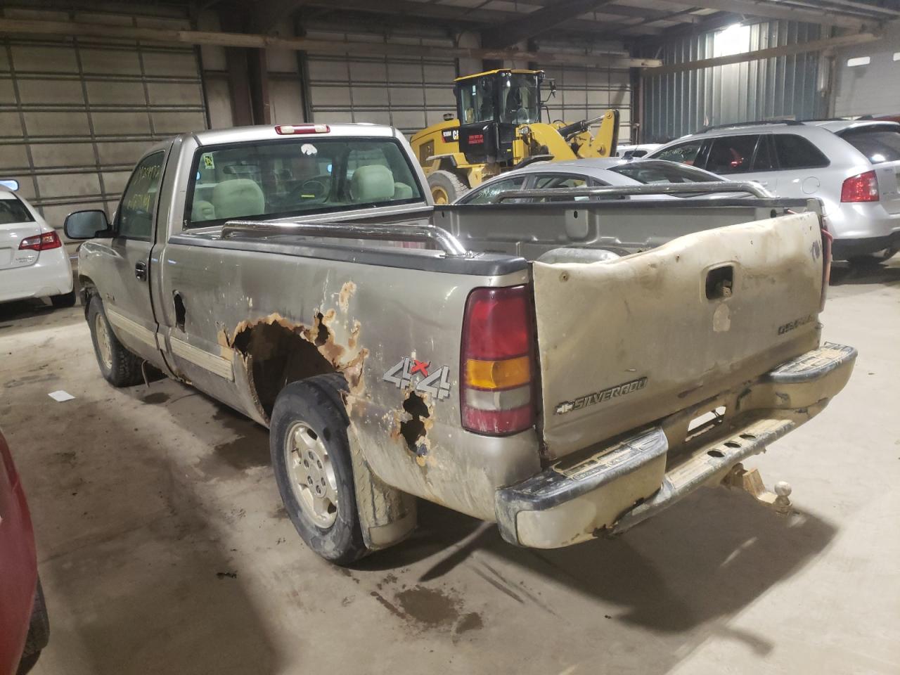 Photo 3 from auction – 2002 CHEVROLET SILVERADO with VIN 1GCEK14VX2Z244507