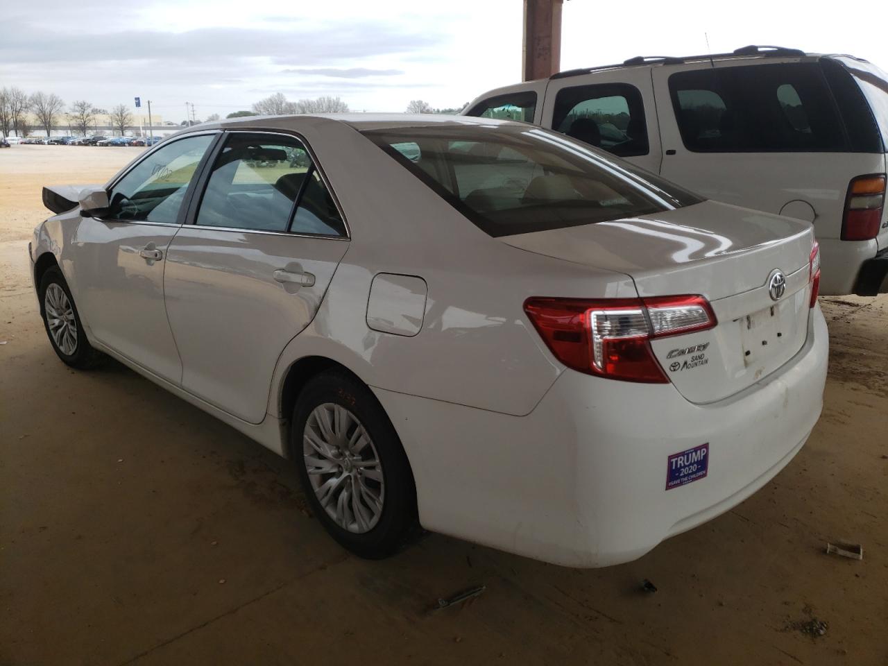 Photo 3 from auction – 2014 TOYOTA CAMRY L with VIN 4T1BF1FK7EU851598