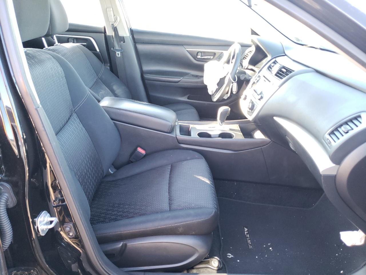 Photo 5 from auction – 2017 NISSAN ALTIMA 2.5 with VIN 1N4AL3APXHC173162