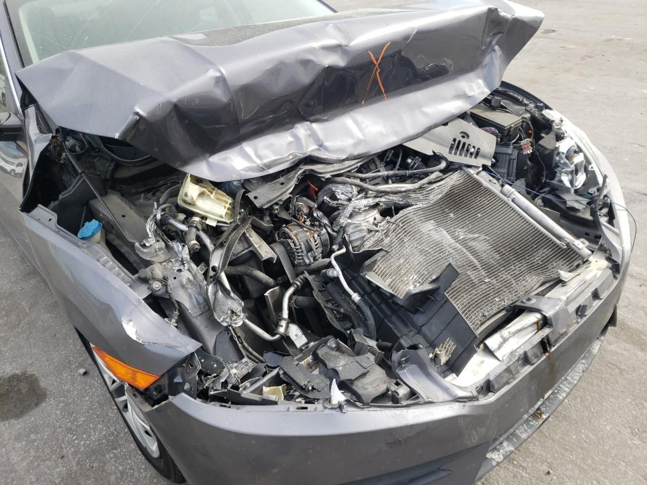 Photo 9 from auction – 2016 HONDA CIVIC LX with VIN 2HGFC2F57GH502897