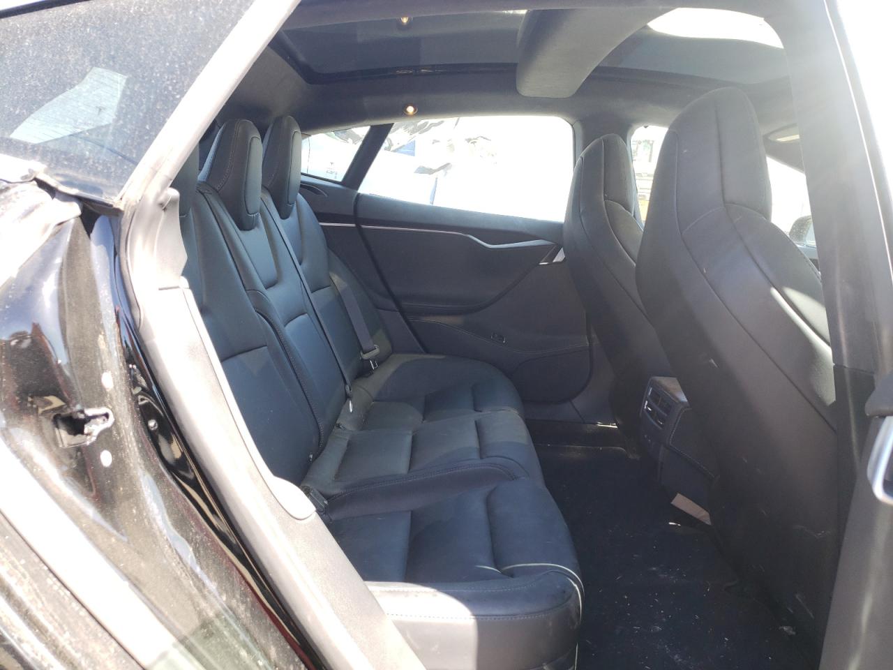 Photo 6 from auction – 2018 TESLA MODEL S with VIN 5YJSA1E29JF286536