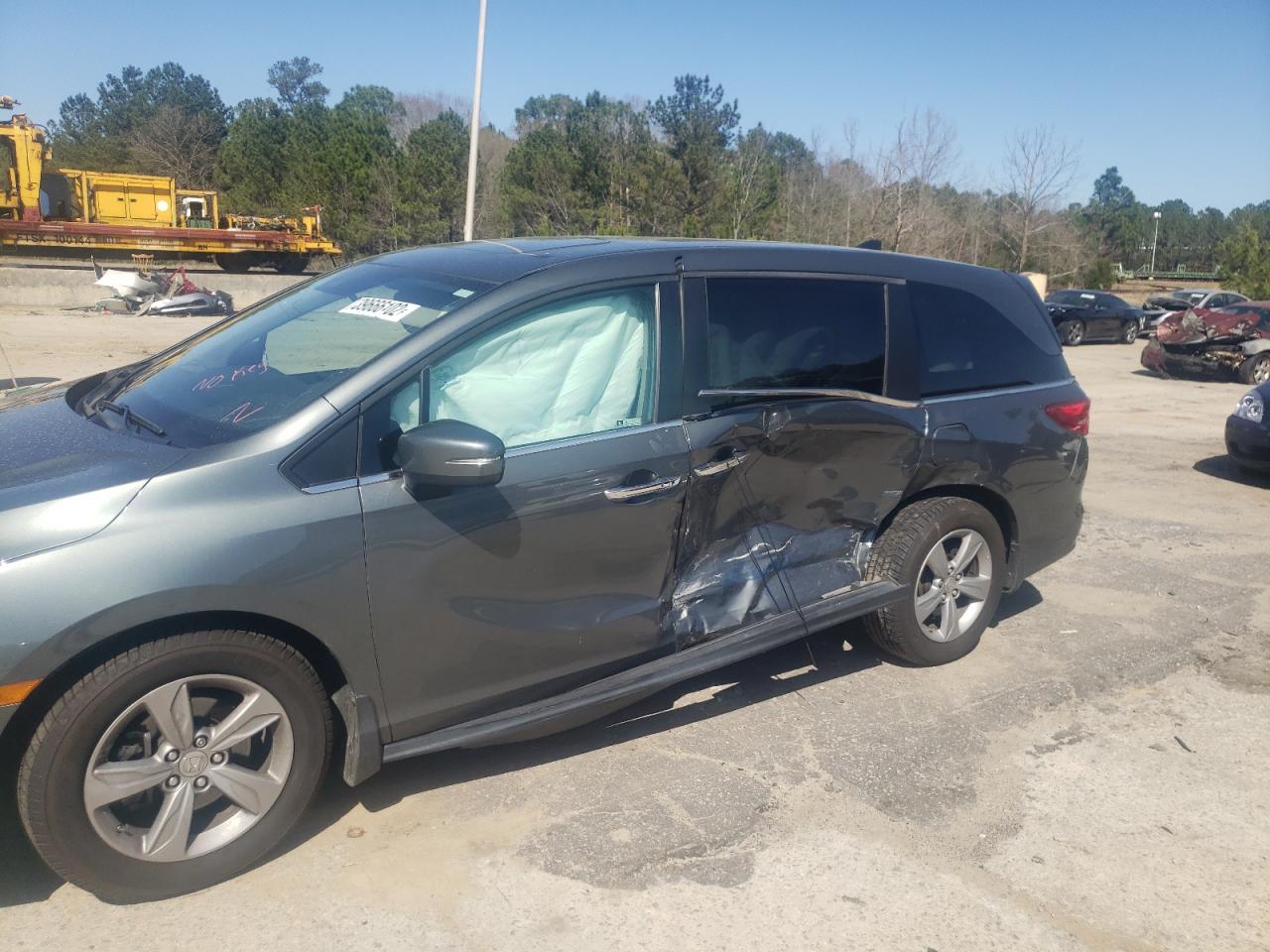Photo 9 from auction – 2018 HONDA ODYSSEY EX with VIN 5FNRL6H72JB078933