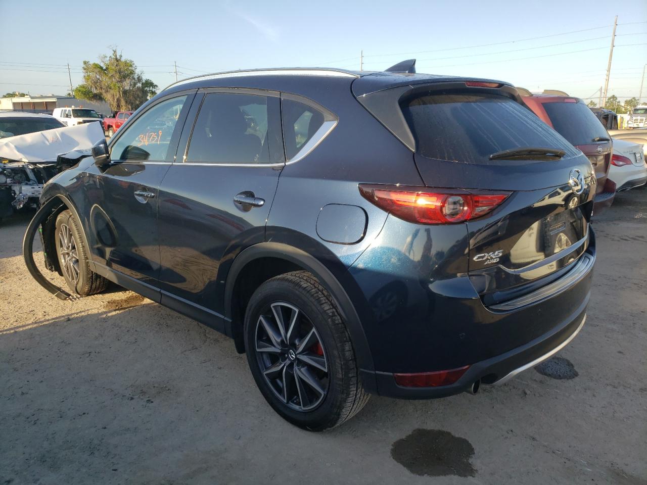 Photo 3 from auction – 2017 MAZDA CX-5 GRAND with VIN JM3KFBDL0H0207840