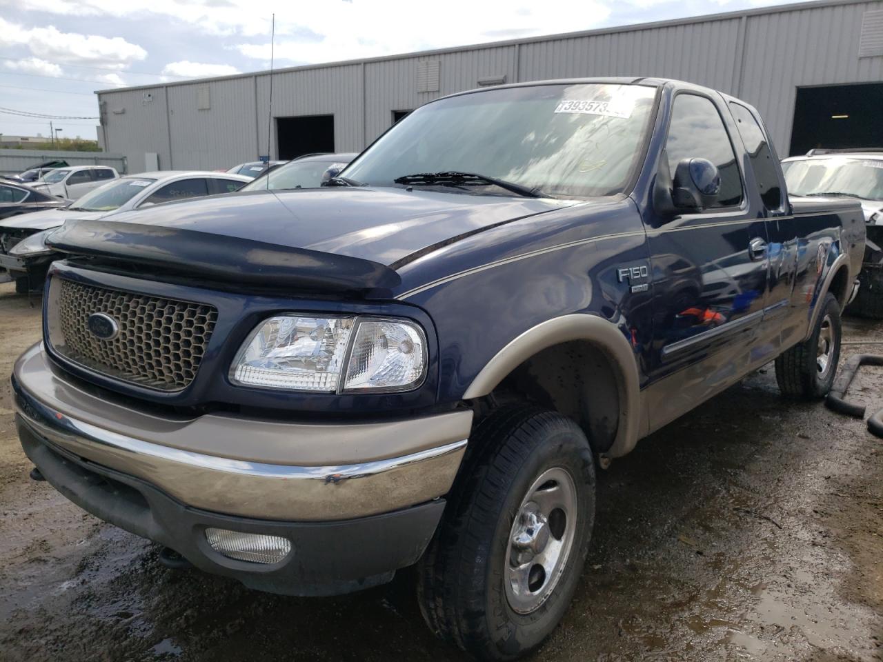 Photo 2 from auction – 2003 FORD F150 with VIN 1FTRX18L33NA98729