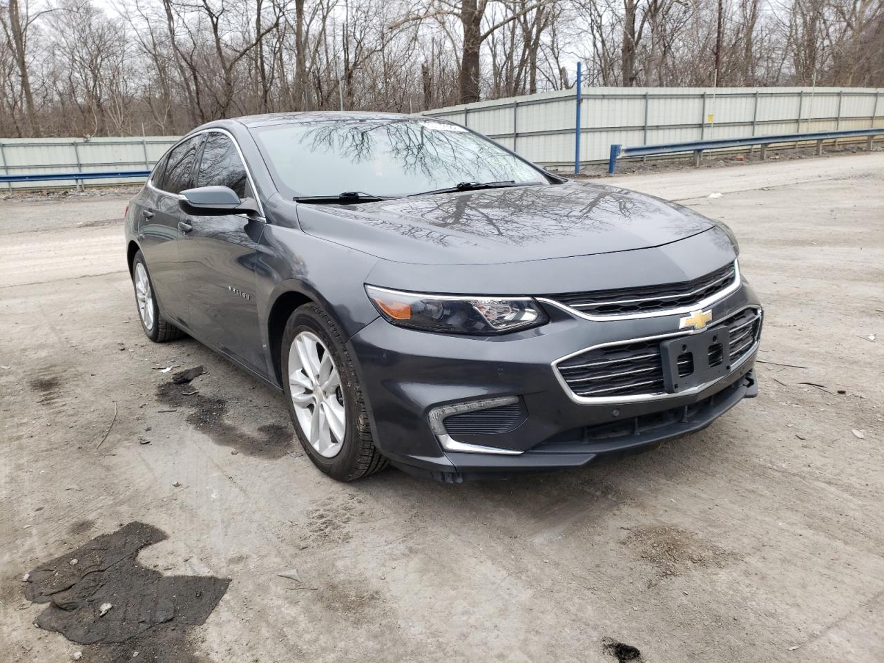 CHEVROLET MALIBU LT 2017 with VIN 1G1ZE5ST8HF187373 - Photo from auction