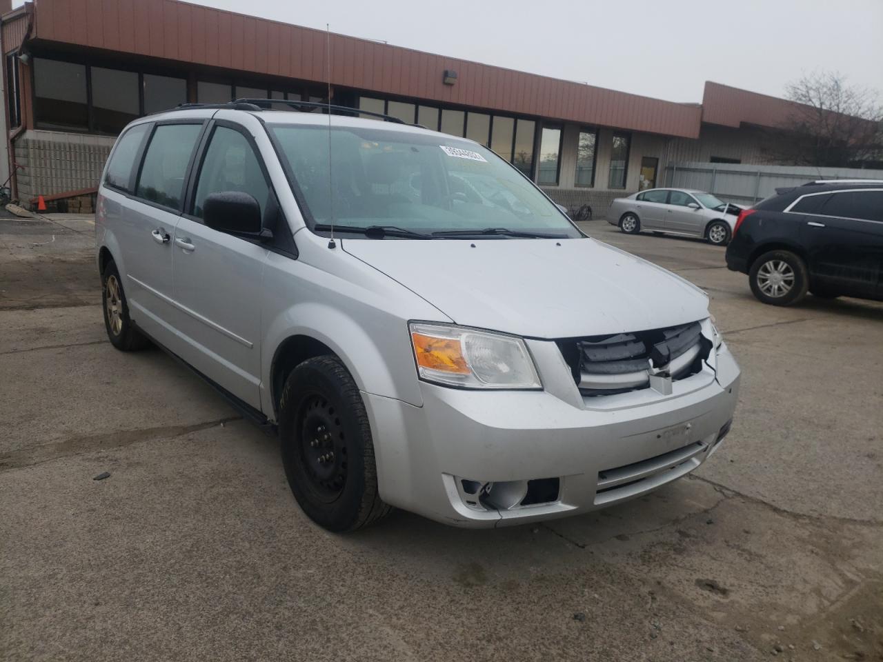 DODGE GRAND CARA 2010 with VIN 2D4RN4DE7AR132950 - Photo from auction
