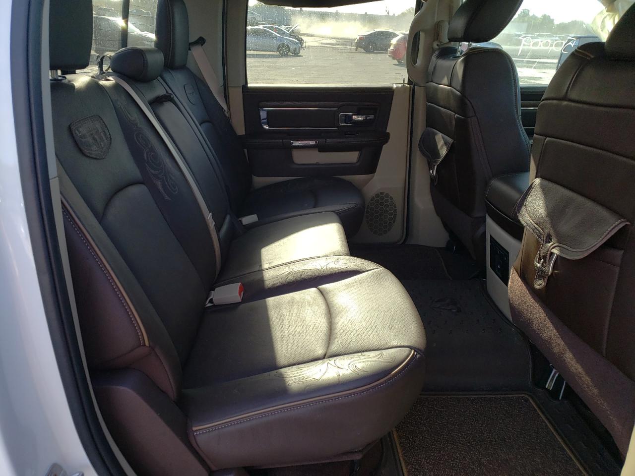 Photo 6 from auction – 2015 RAM 1500 LONGH with VIN 1C6RR7PT5FS513867