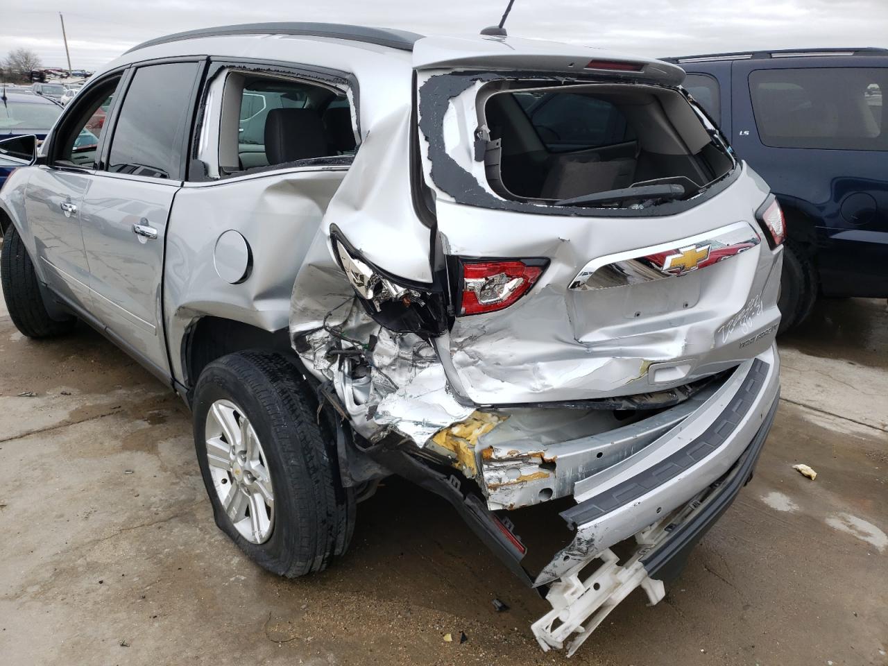 Photo 9 from auction – 2014 CHEVROLET TRAVERSE L with VIN 1GNKRGKDXEJ307787