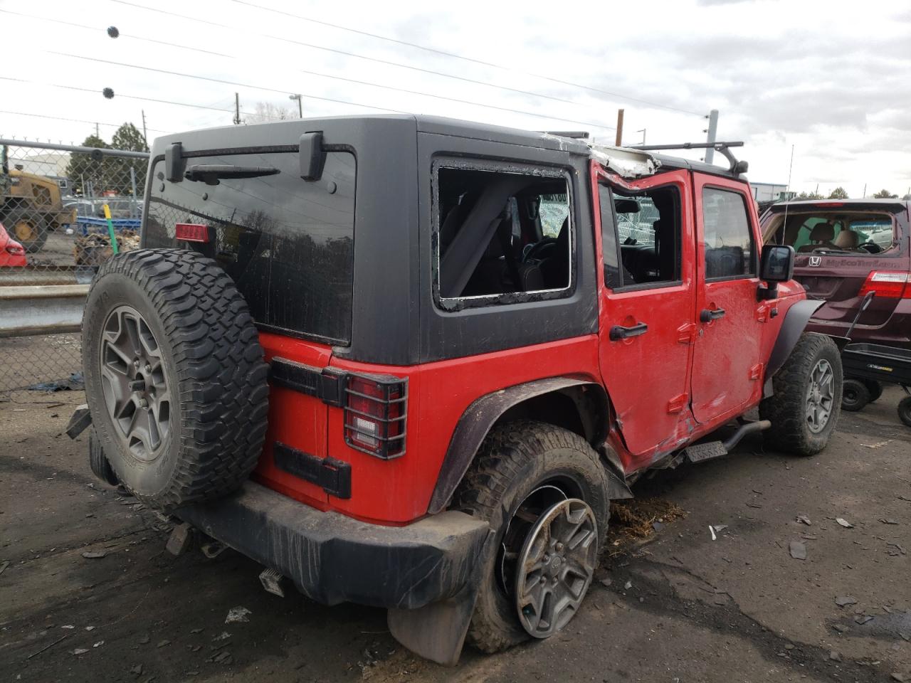 Photo 4 from auction – 2014 JEEP WRANGLER U with VIN 1C4BJWFG7EL325439