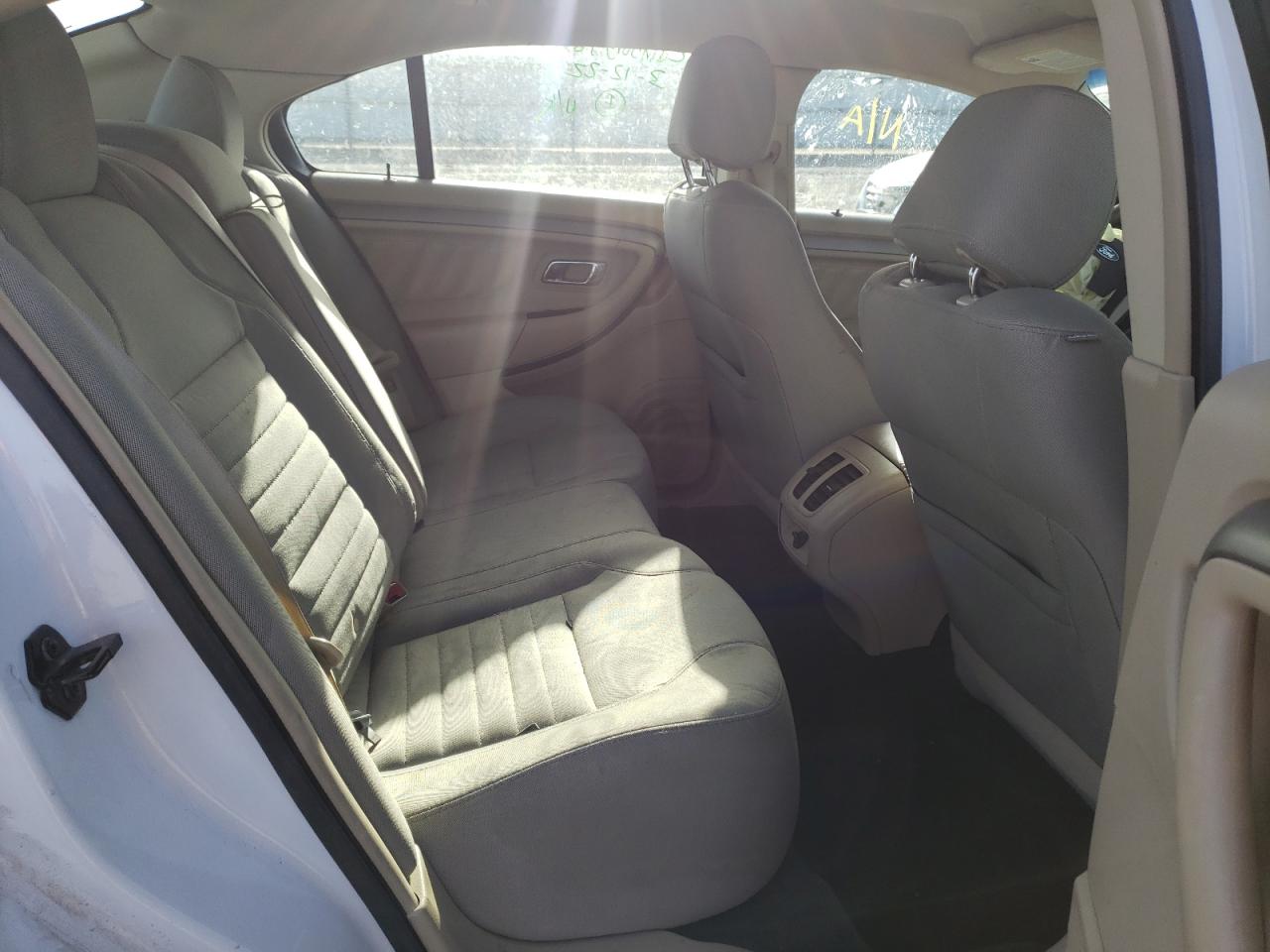 Photo 6 from auction – 2015 FORD TAURUS SE with VIN 1FAHP2D86FG123950