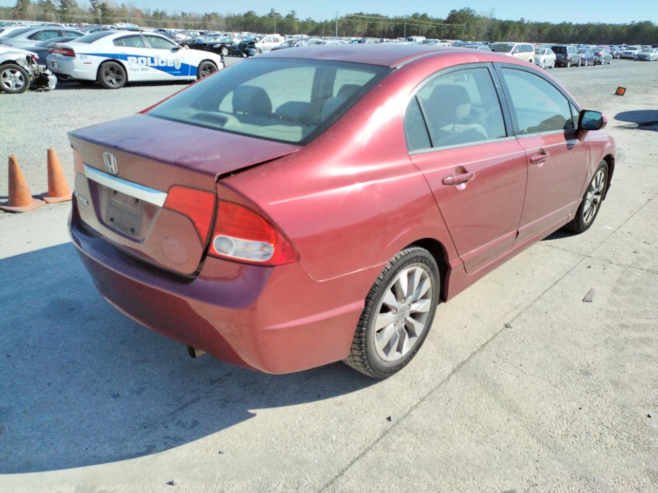 Photo 4 from auction – 2011 HONDA CIVIC EX with VIN 2HGFA1F82BH532795