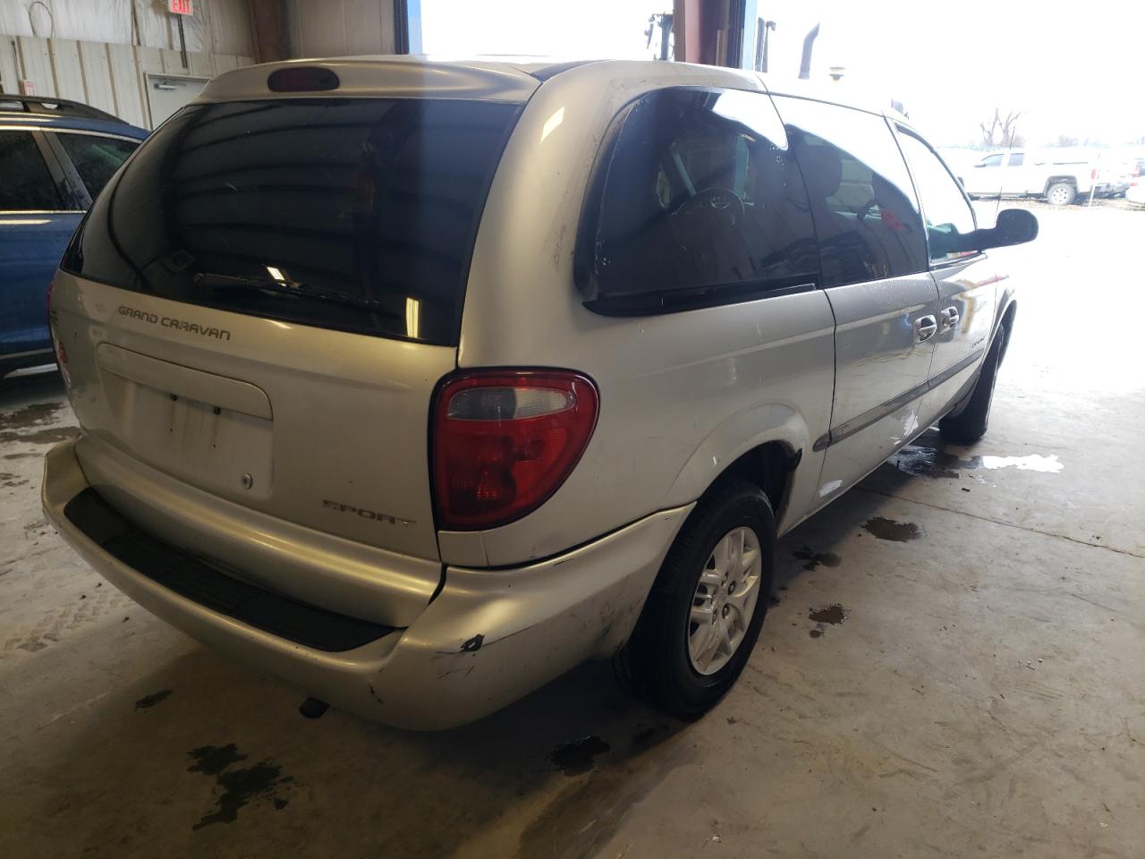 Zdjęcie 4 z aukcji – 2001 DODGE GRAND CARA z VIN 2B8GP44341R256165