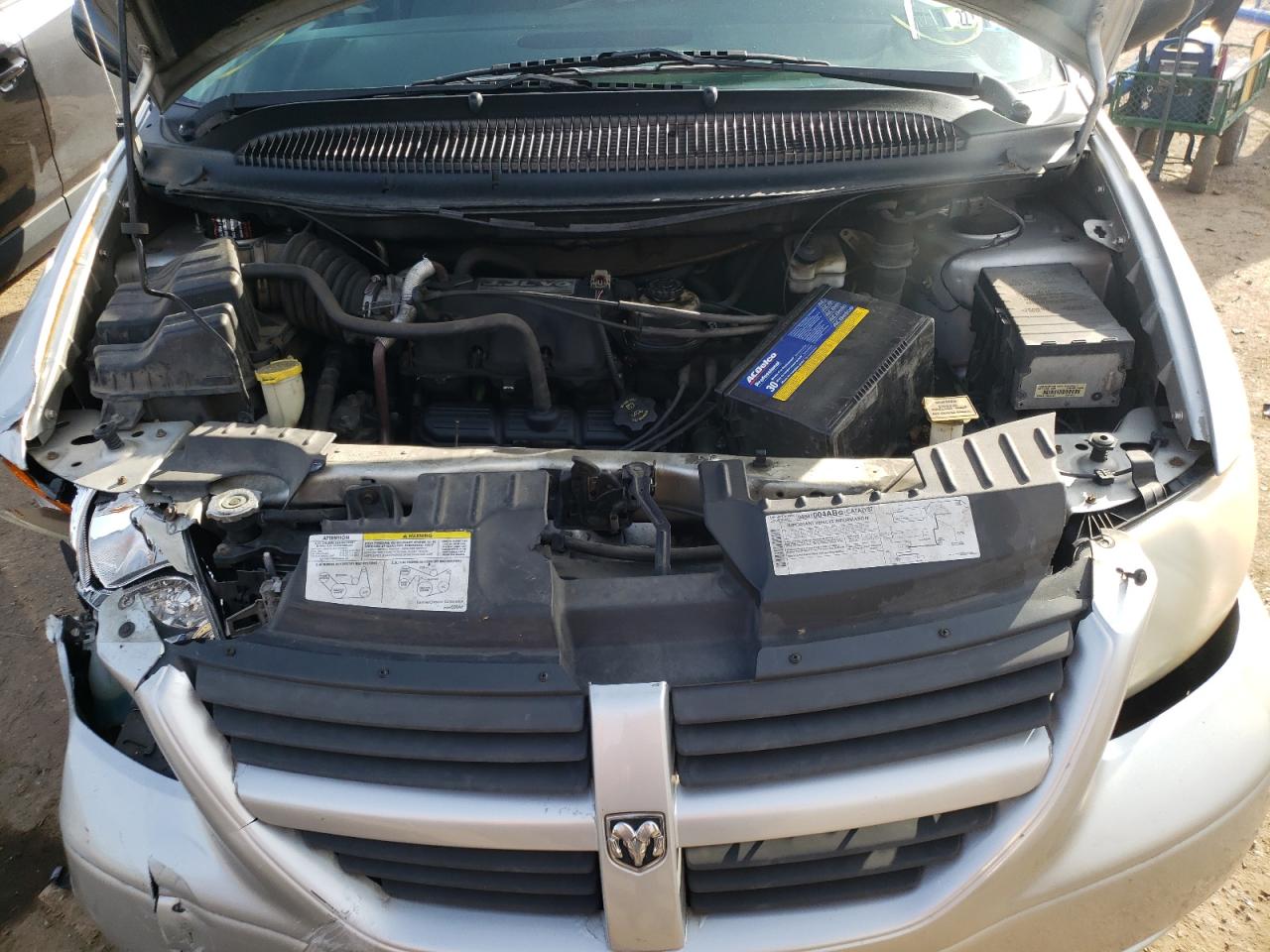 Photo 7 from auction – 2005 DODGE GRAND CARA with VIN 1D4GP24R15B189027