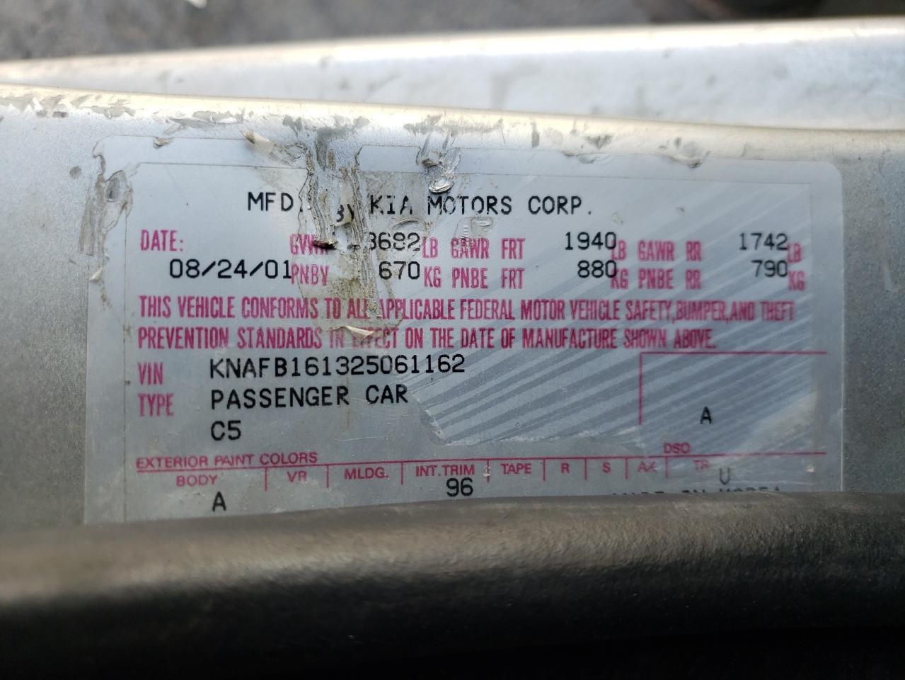 Photo 10 from auction – 2002 KIA SPECTRA GS with VIN KNAFB161325061162