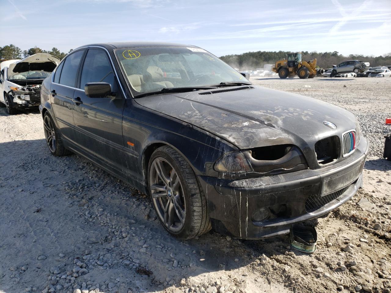 BMW 330 I 2001 مع رقم تعريف المركبة WBAAV53481FK45027 - صورة من المزاد