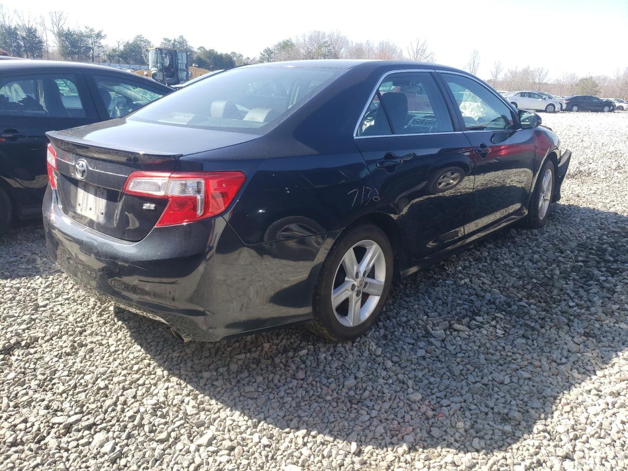 Photo 4 from auction – 2014 TOYOTA CAMRY L with VIN 4T1BF1FK8EU366225