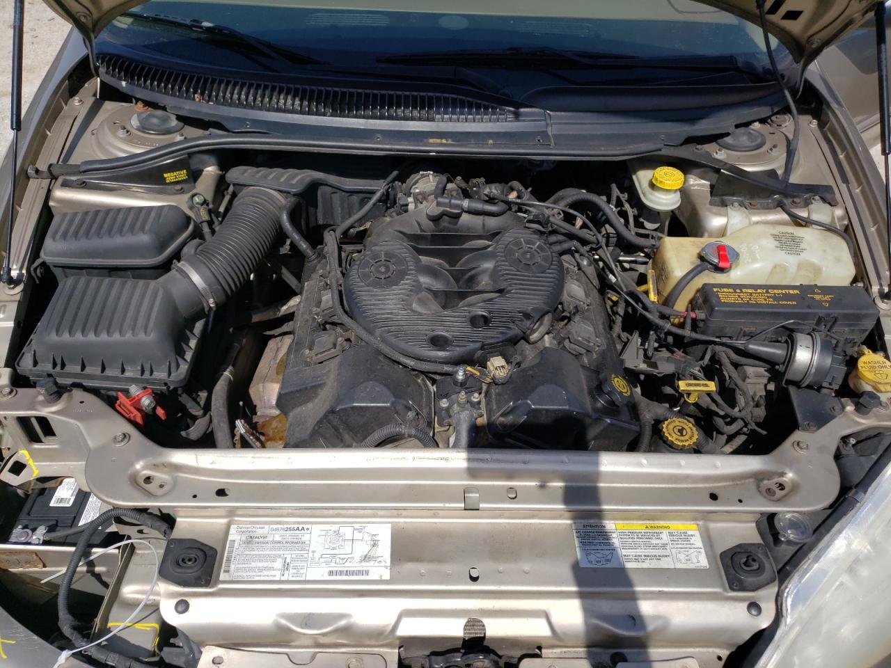Photo 7 from auction – 2002 DODGE INTREPID S with VIN 2B3HD46R82H126028