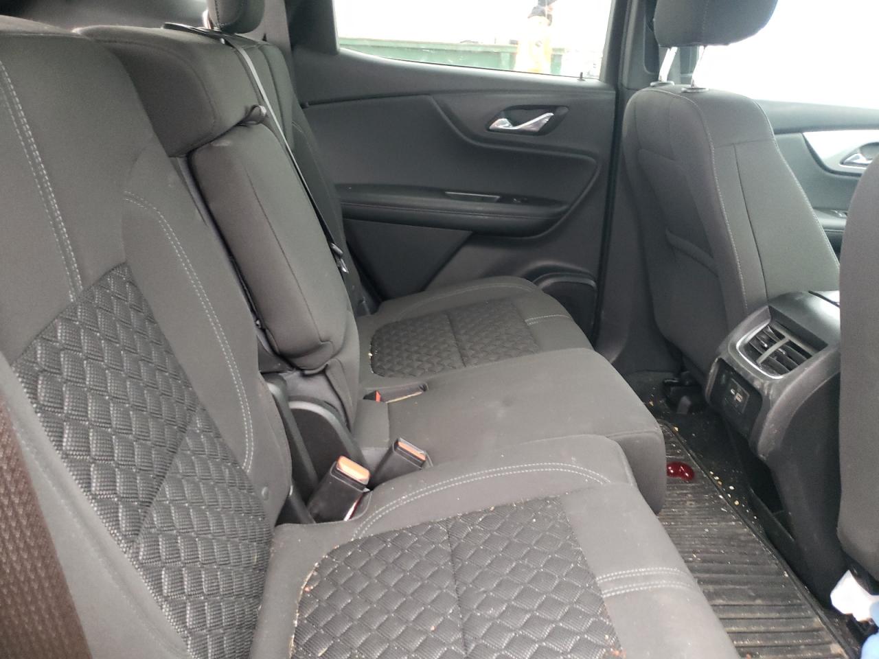 Photo 6 from auction – 2020 CHEVROLET BLAZER 2LT with VIN 3GNKBCRS5LS690583