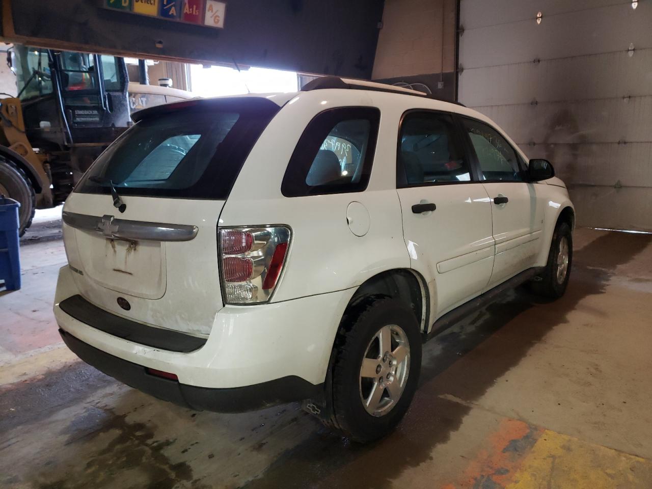 Photo 4 from auction – 2007 CHEVROLET EQUINOX LS with VIN 2CNDL13F876021934