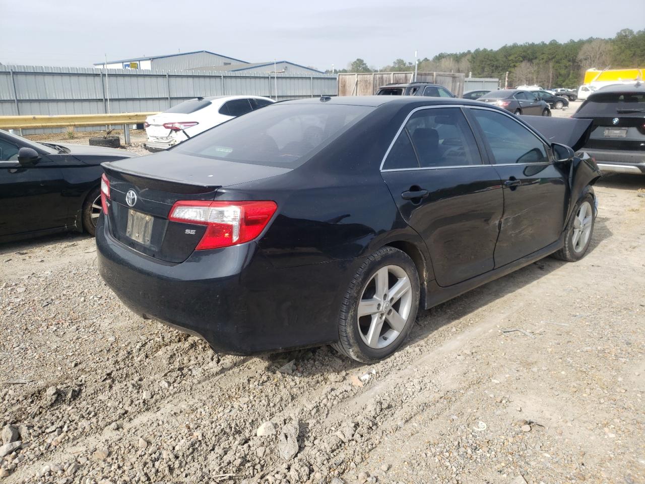 Photo 4 from auction – 2012 TOYOTA CAMRY BASE with VIN 4T1BF1FK6CU050870