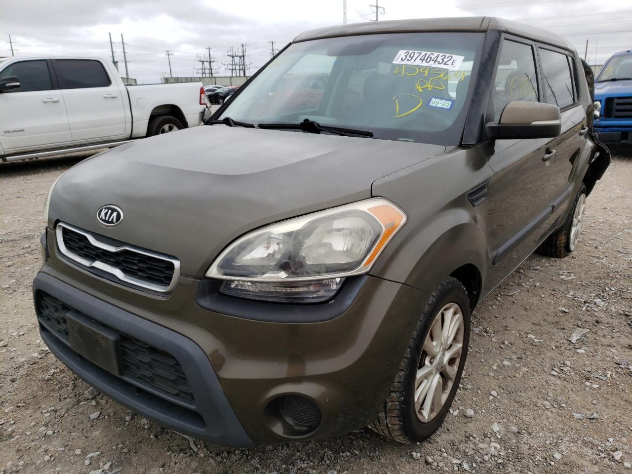 Photo 2 from auction – 2012 KIA SOUL + with VIN KNDJT2A69C7409569