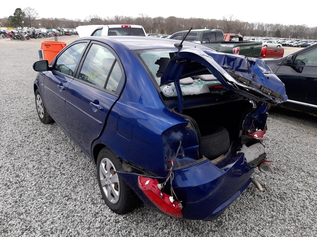 Photo 3 from auction – 2011 HYUNDAI ACCENT GLS with VIN KMHCN4AC6BU617652