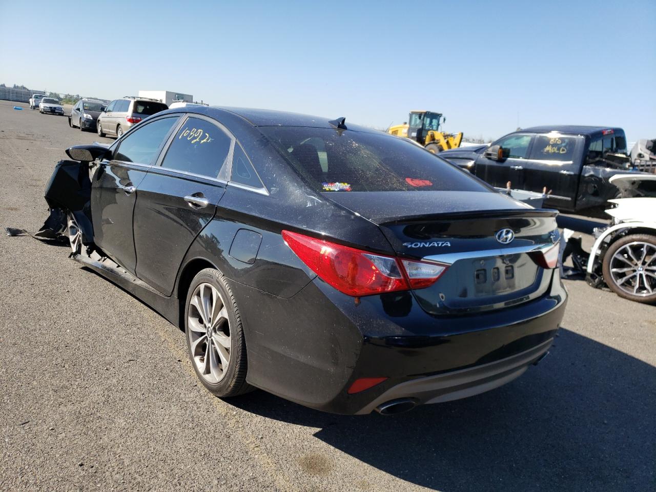Photo 3 from auction – 2014 HYUNDAI SONATA SE with VIN 5NPEC4AB0EH830458