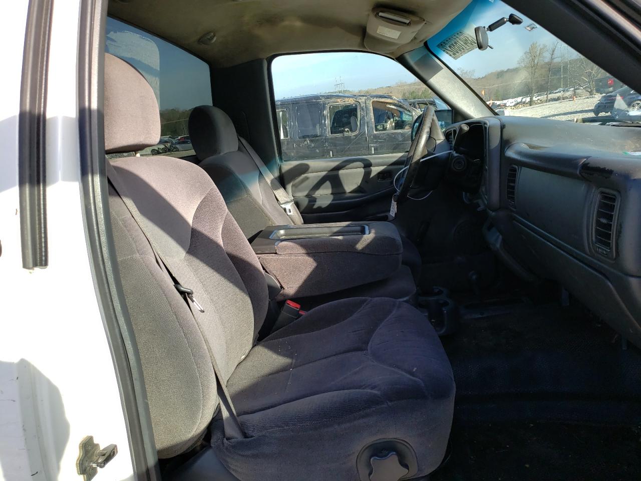Photo 5 from auction – 2002 GMC SIERRA K25 with VIN 1GTHK24U52Z304817