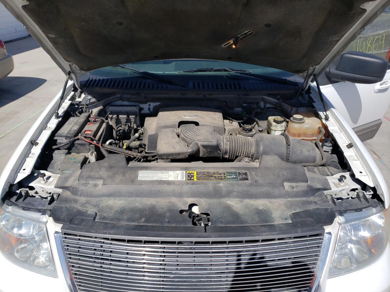 Photo 7 from auction – 2003 FORD EXPEDITION with VIN 1FMFU16L13LB01052
