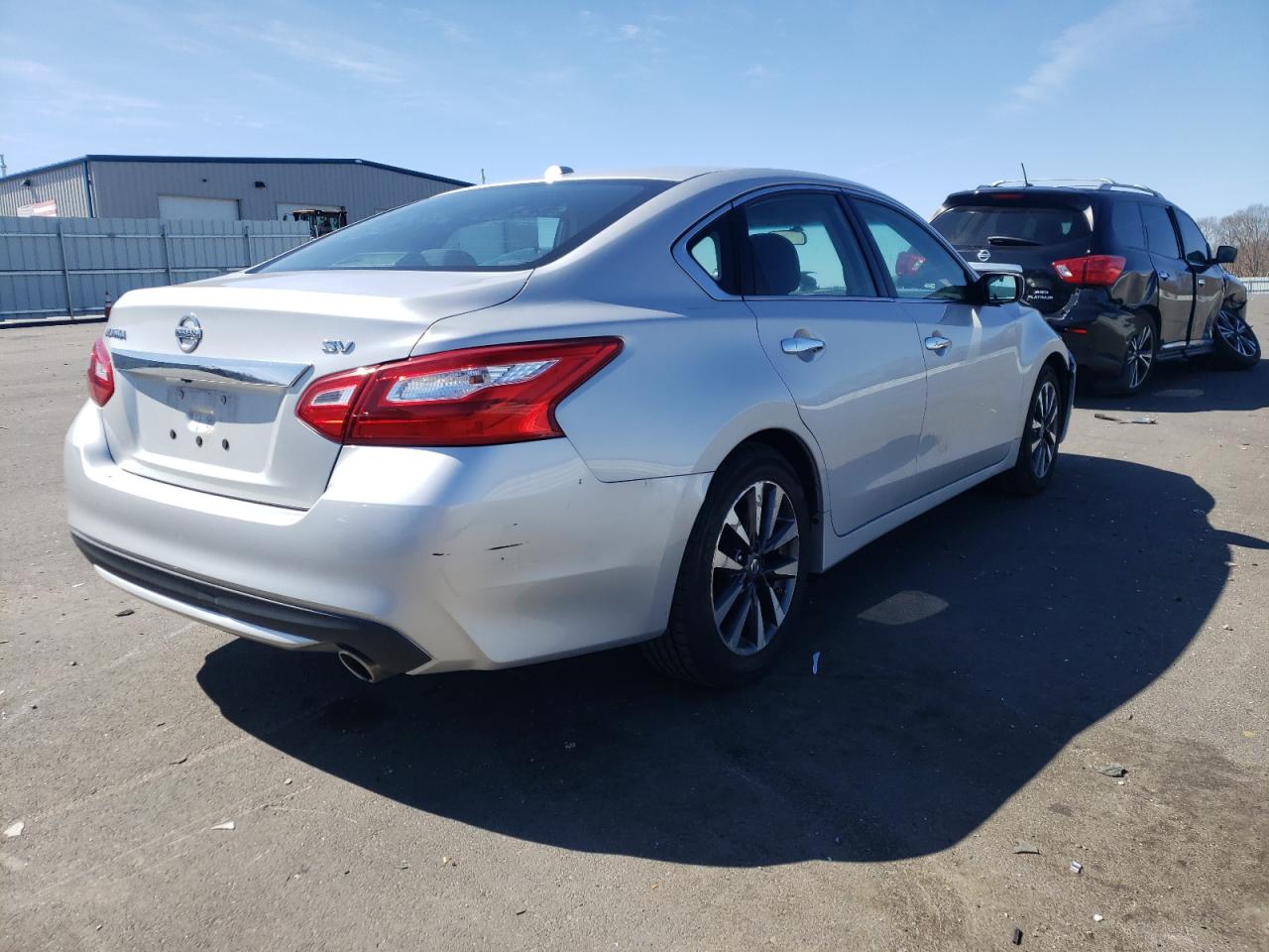 Photo 4 from auction – 2017 NISSAN ALTIMA 2.5 with VIN 1N4AL3AP0HC197938