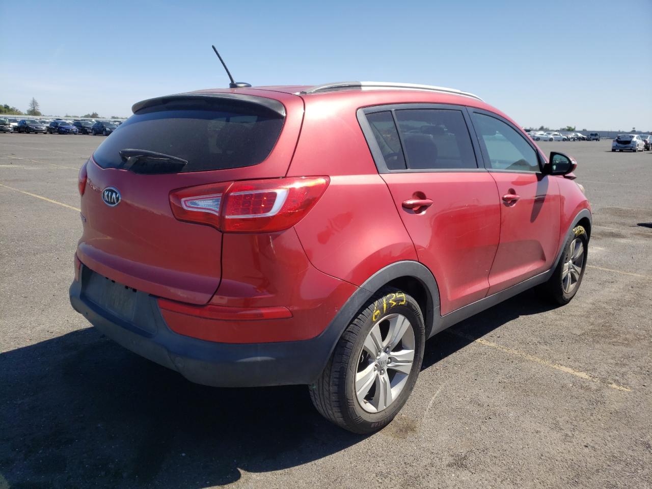 Photo 4 from auction – 2011 KIA SPORTAGE L with VIN KNDPB3A23B7158983