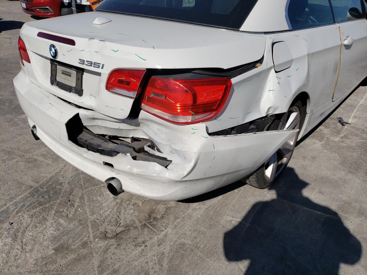 Photo 9 from auction – 2008 BMW 335 I with VIN WBAWL735X8P178211