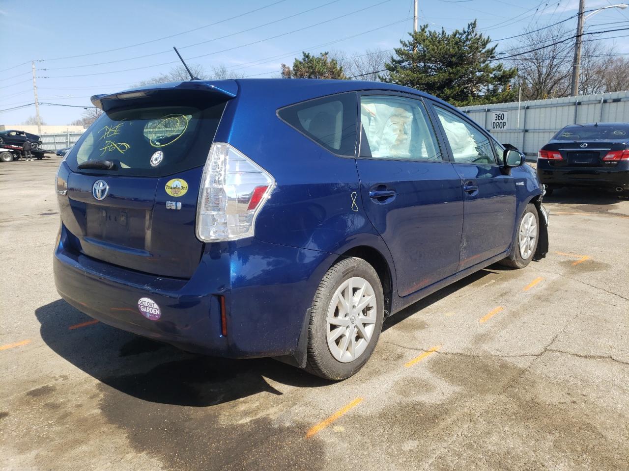 Photo 4 from auction – 2012 TOYOTA PRIUS V with VIN JTDZN3EU7C3175743