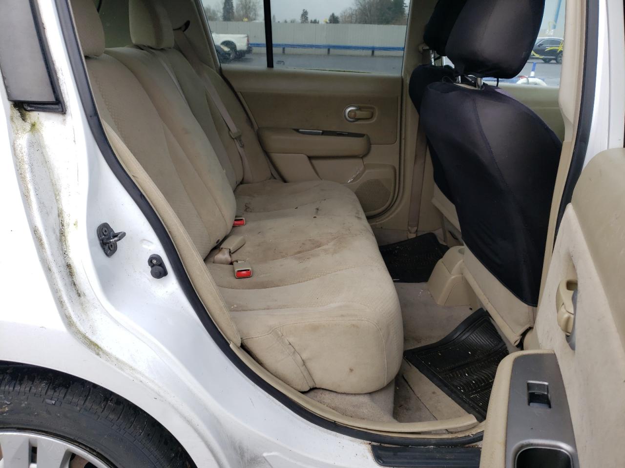 Photo 6 from auction – 2011 NISSAN VERSA S with VIN 3N1BC1CP3BL413263