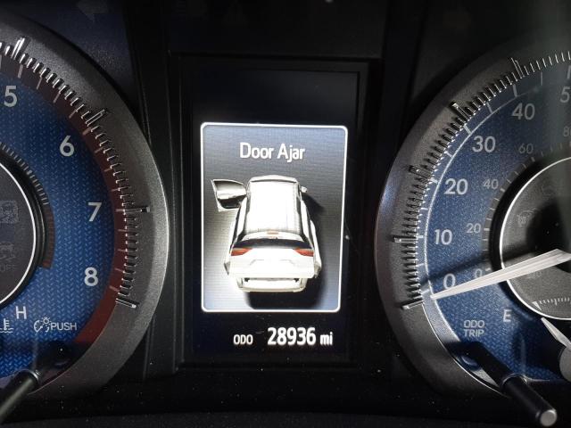 Photo 8 from auction – 2018 TOYOTA SIENNA XLE with VIN 5TDYZ3DC6JS933334