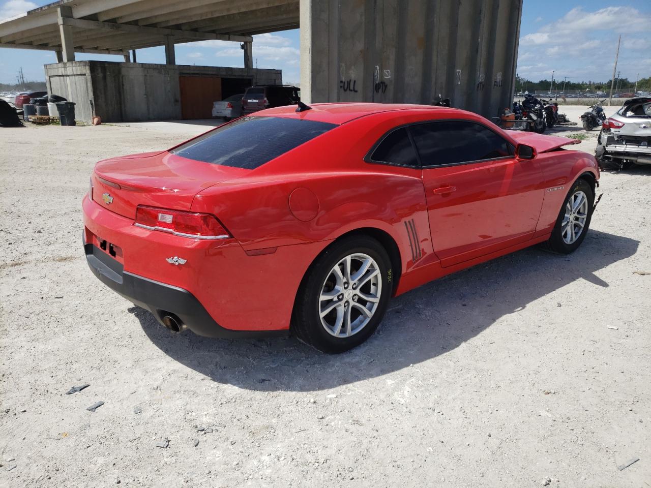 Photo 4 from auction – 2015 CHEVROLET CAMARO LS with VIN 2G1FB1E33F9224285