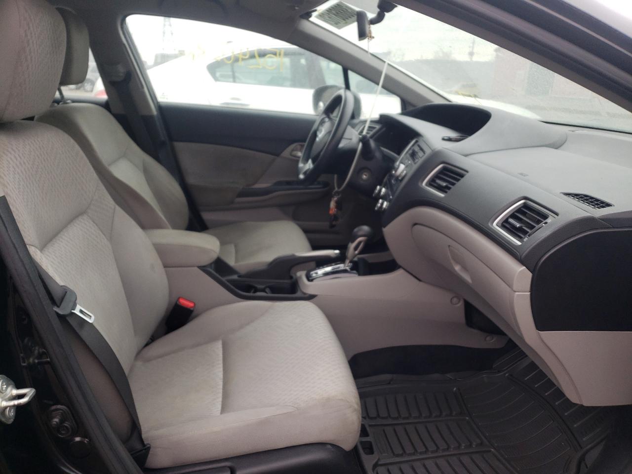 Photo 5 from auction – 2014 HONDA CIVIC LX with VIN 2HGFB2F44EH038376