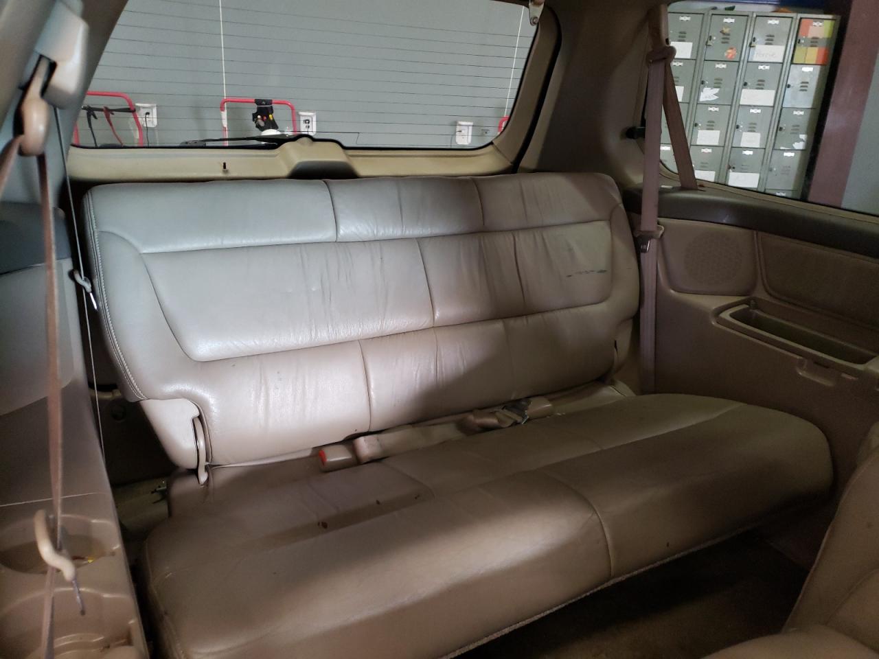 Photo 9 from auction – 2002 HONDA ODYSSEY EX with VIN 2HKRL18992H531551