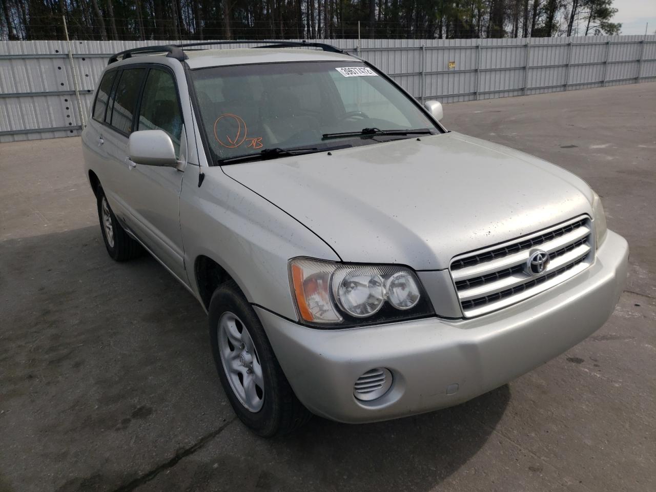 TOYOTA HIGHLANDER 2003 with VIN JTEGD21AX30072961 - Photo from auction