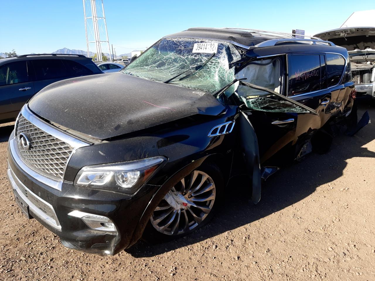 Photo 2 from auction – 2015 INFINITI QX80 with VIN JN8AZ2NC5F9370037